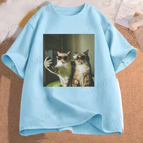 Cat Meme Funny Graphic T-Shirt, Retro Streetwear Y2K Aesthet