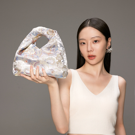 季音 KIIN 吉品包包 新中式女包 云朵包 国风 提花针织 现货
