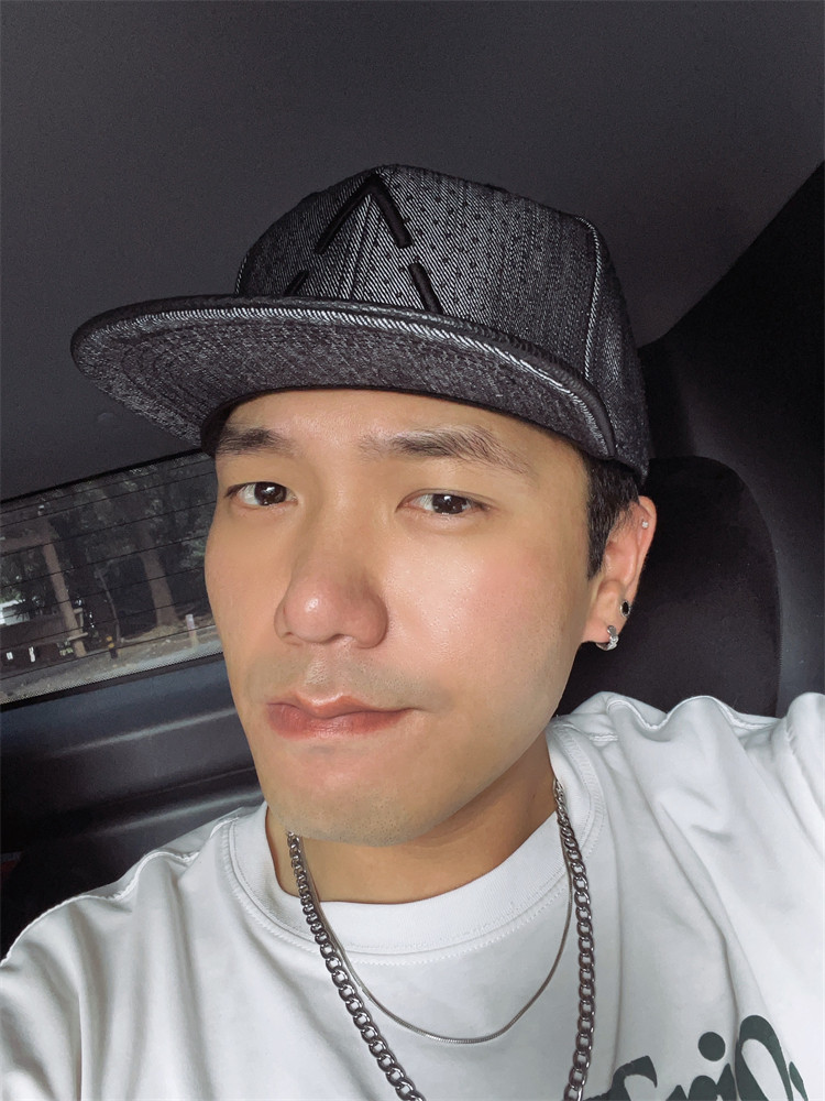 欧美原宿风街头平沿帽男嘻哈帽情侣帽时尚潮流百搭学生青年棒球帽