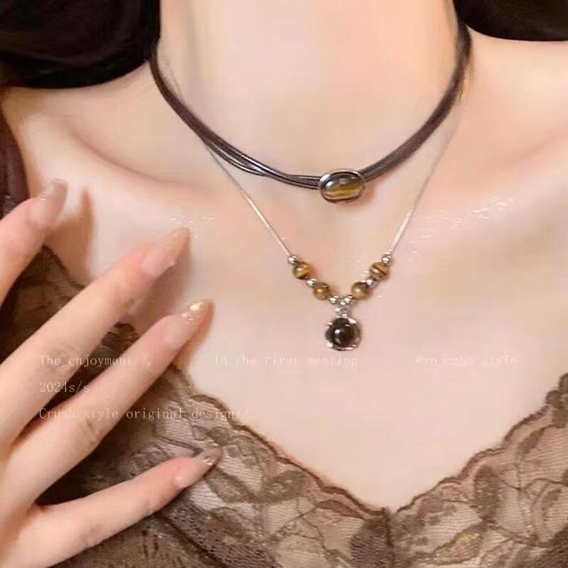 虎眼石v领项链女复古气质毛衣链轻奢小众叠戴中式锁骨链卫衣配饰