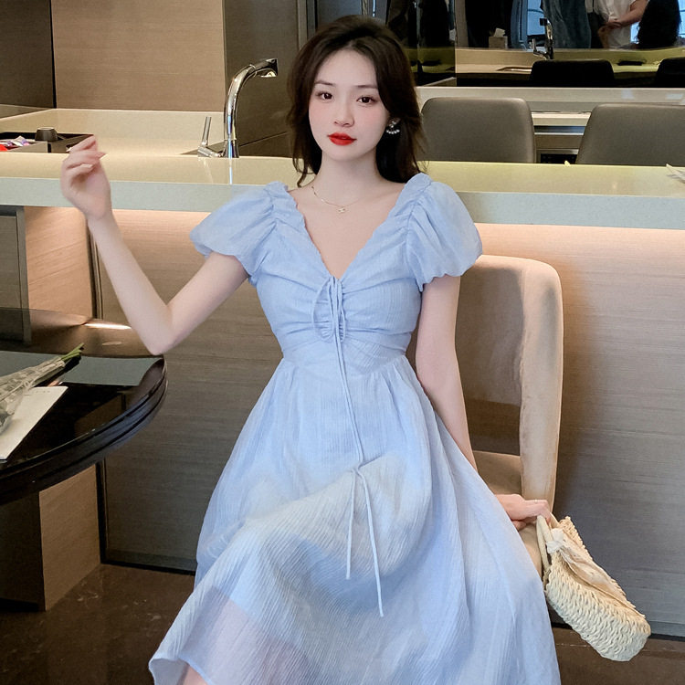 甜美设计感短袖蓝色系带连衣裙女夏季收腰显瘦气质法式中长裙子女
