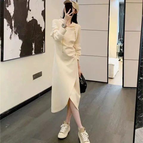 时尚洋气连帽卫衣裙女2025秋季新款宽松减龄休闲中长款过膝连衣裙