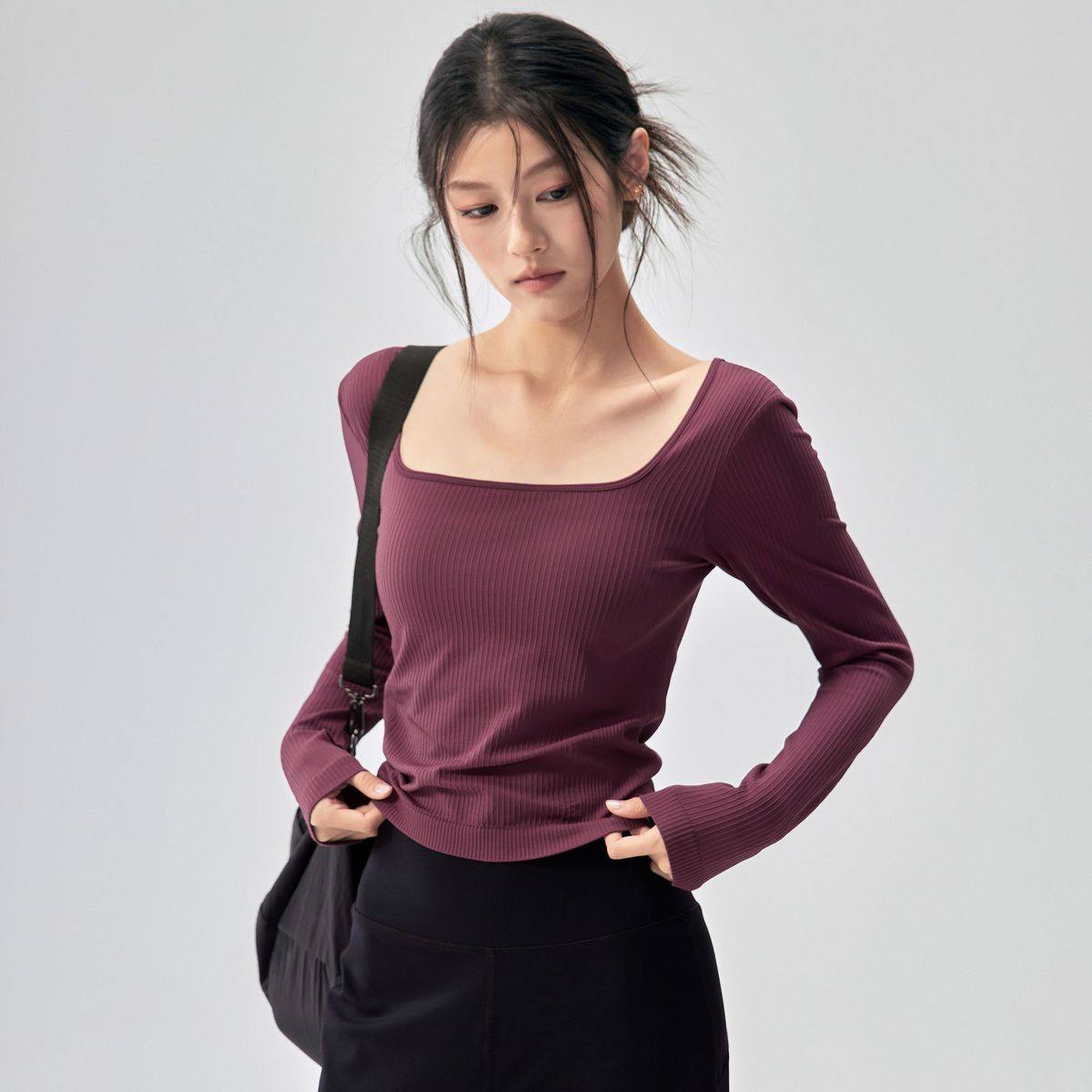 健身衣女秋冬新款方领瑜伽服长袖带胸垫美背时尚无缝一体织运动服,运动/瑜伽/健身/球迷用品,瑜伽t恤,淘宝优惠券,粉丝福利购,淘宝优惠卷