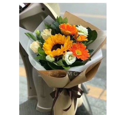 荣昌县拓新上河城奥林匹克广场昌龙大道海棠路鲜花店蛋糕配送玫瑰