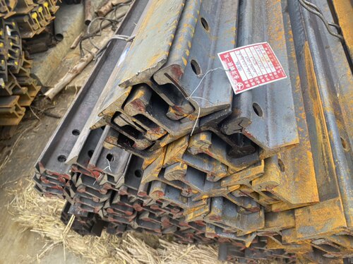 轨道钢 重轨及配件 吊轨道钢轨 四川 q235全新包邮 8kg 12kg轻轨