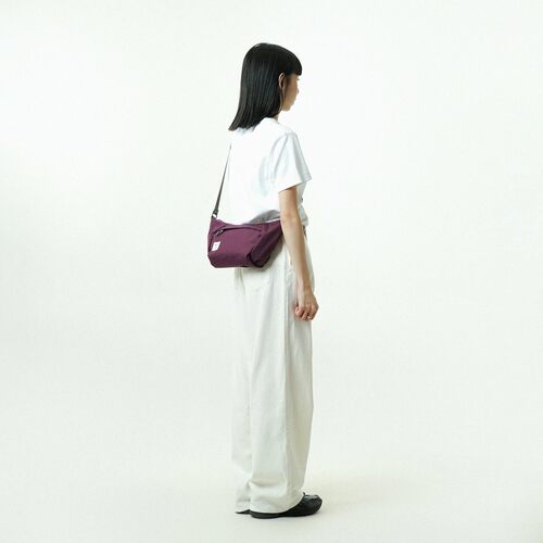 日本代购hellolulu新款饺子包单肩斜挎腰包紫色徒步户外休闲包