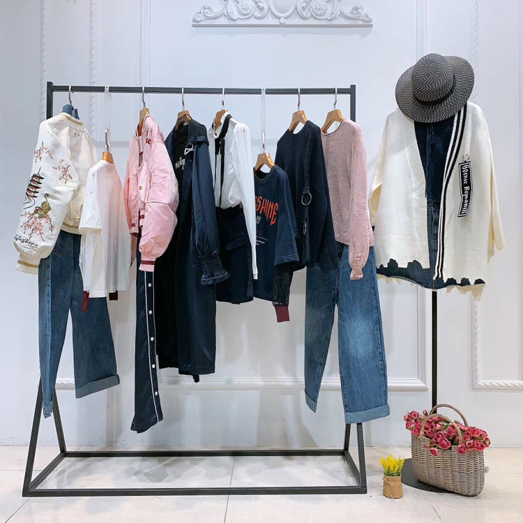 一线大牌女装折扣商场专柜撤柜欧家鸟家芭家实体店可挑款时尚外套