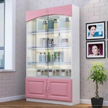 化妆品护肤品门锁美容院轻奢led灯货架透明玻璃展示柜精品货柜。
