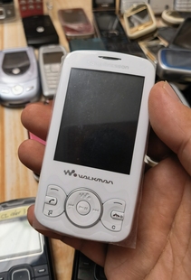 索尼爱立信 W100 经典音乐滑盖 Walkman 库存全新全套 移动卡可以