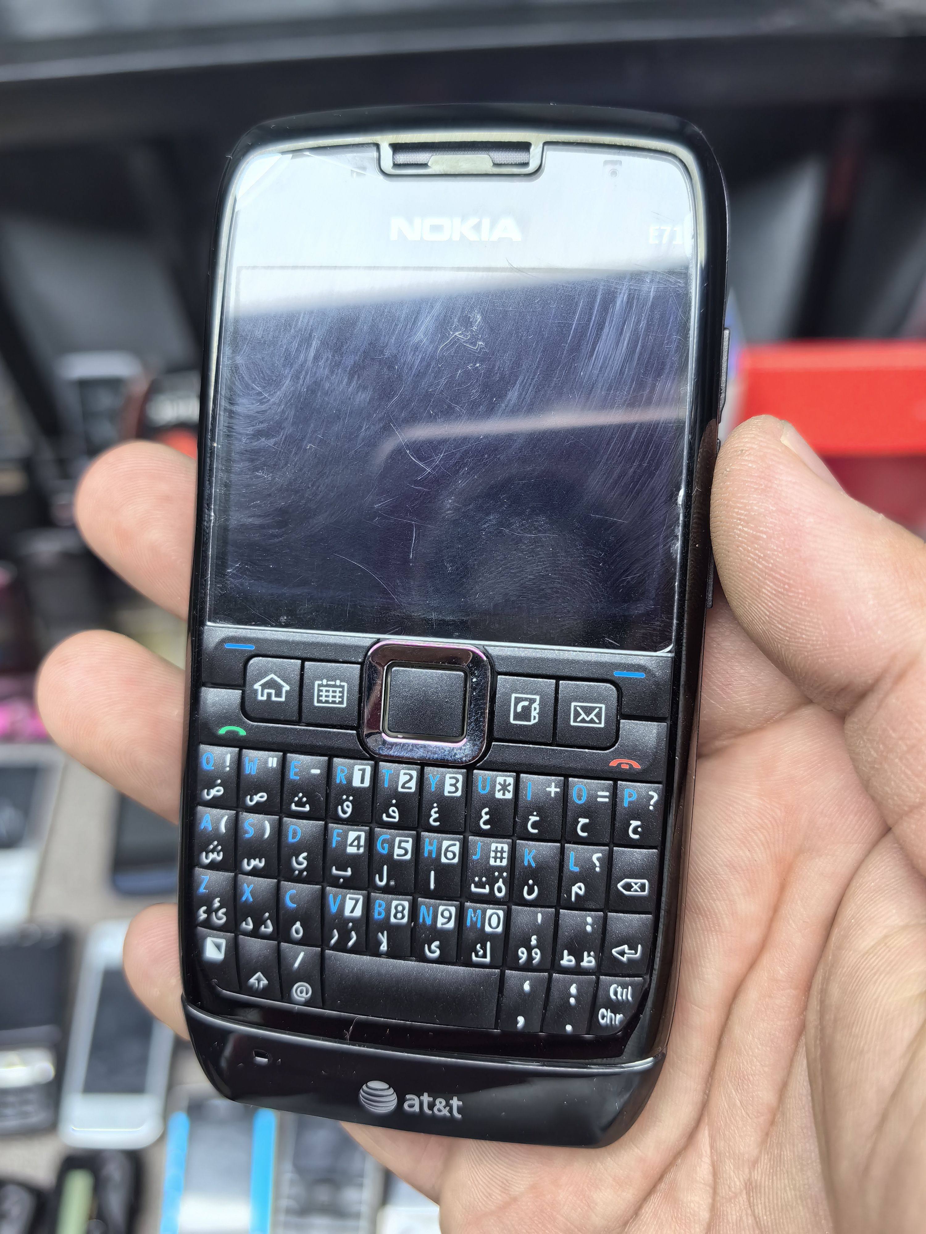 诺基亚 E71 原装库存 无拆无修功能好成色好 金属全键盘 移动联通