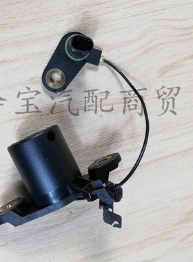 适用于奔驰W221 M272 M273 M276 M278 M274 发动机机油液面传感器