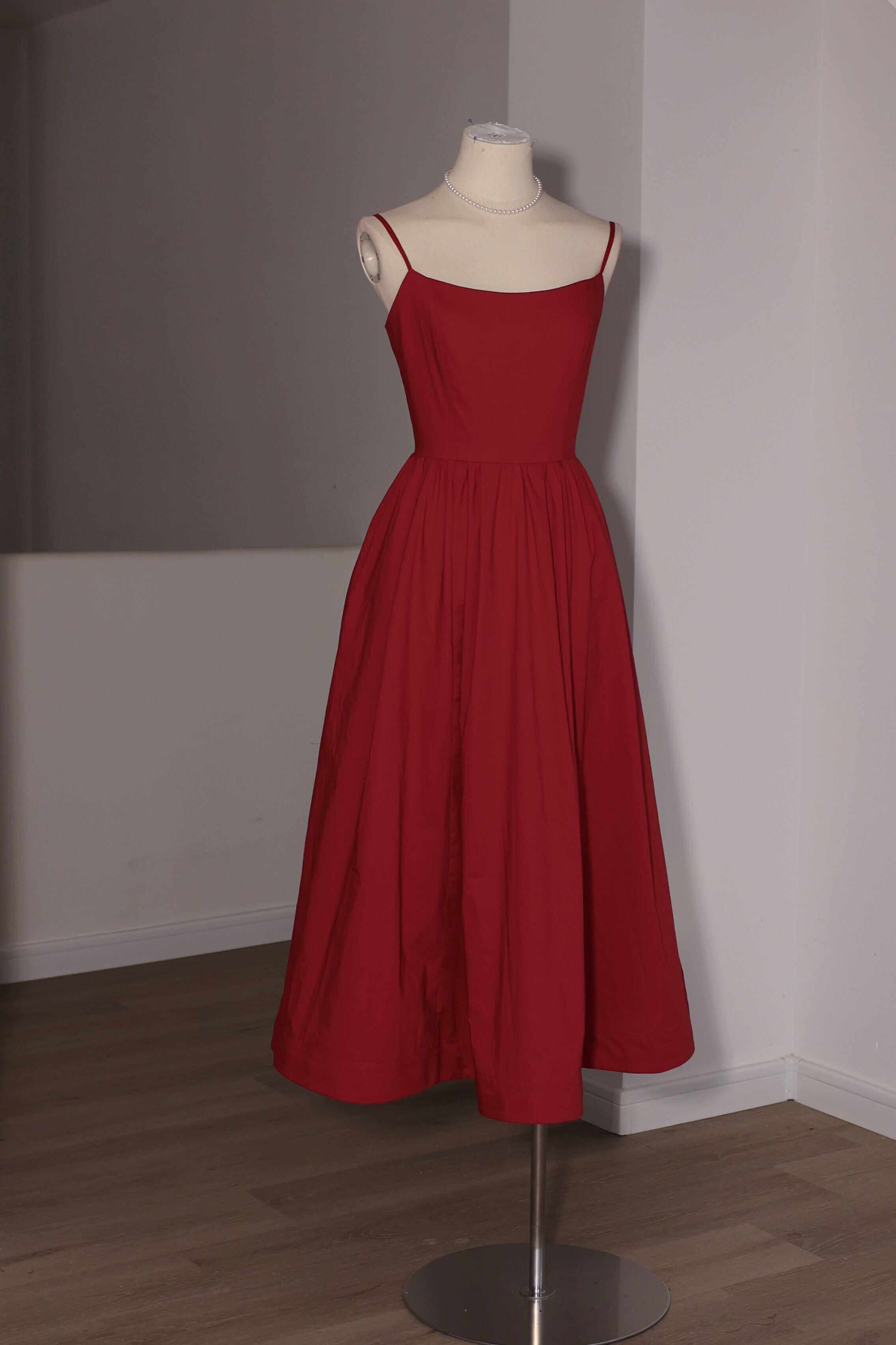 高级感小个子红色法式礼服吊带裙