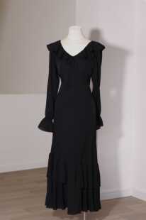 喵吉法式复古气质V领收腰长袖小个子长款荷叶边黑色连衣裙女春秋