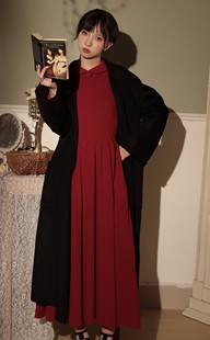 喵吉复古法式长袖收腰内搭大摆小个子中长款红色针织连衣裙女秋冬