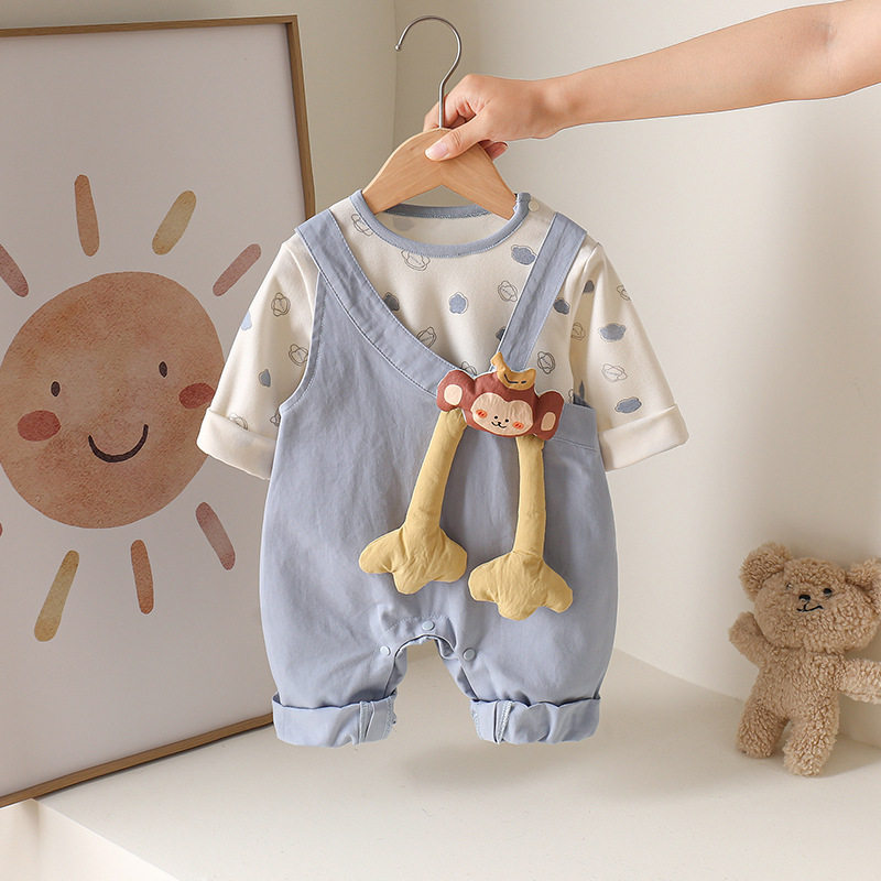 婴儿连体衣春装立体小猴子背带裤纯棉上衣宝宝衣服两件套男童套装