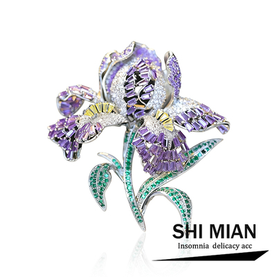 新款紫锆立体鸢尾花胸针