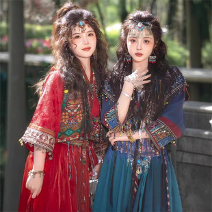 Miao ethnic minority girl  Hanfu Princess in Hanfu古风汉服