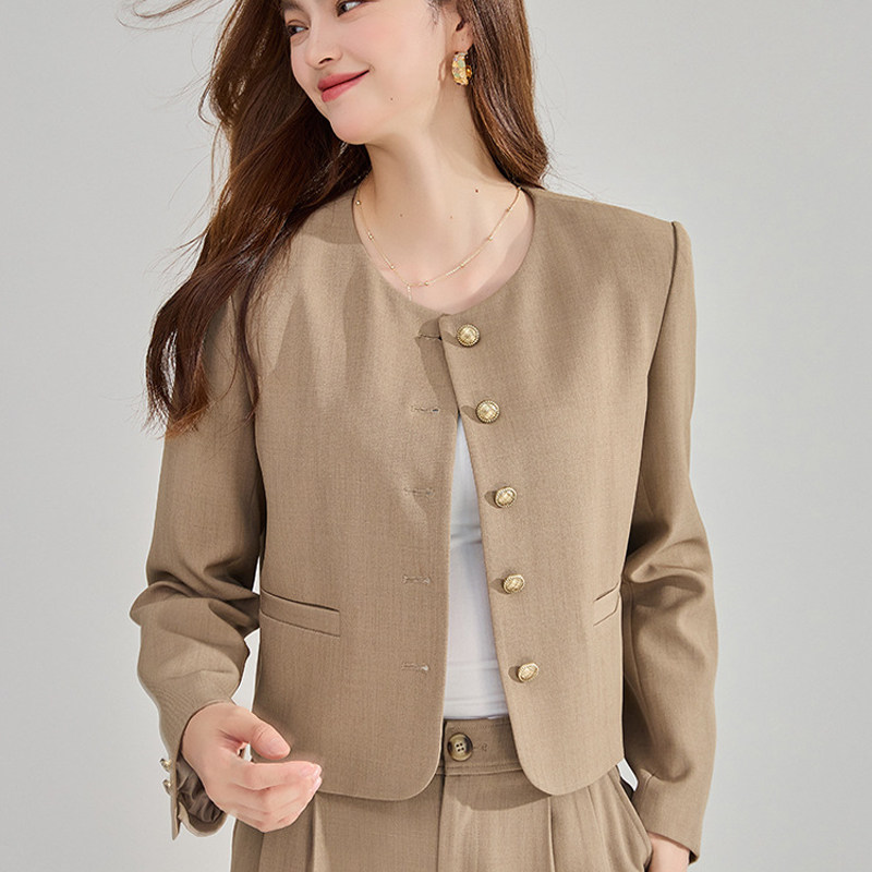 早春新款时尚简约圆领单排扣纯色短款西装外套百搭显瘦气质上衣女,女装/女士精品,短外套,淘宝优惠券,粉丝福利购,淘宝优惠卷