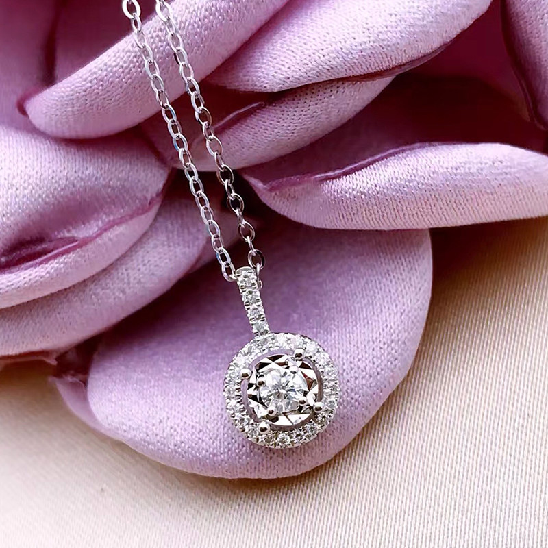 18k金天然钻石项链车花显钻 群镶真钻吊坠小清新锁骨链10分白金