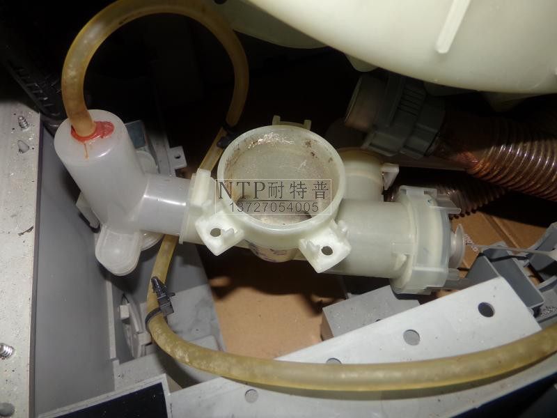 适用于原装xqg70-v75gs松下滚筒洗衣机排水泵排水三通管水位管