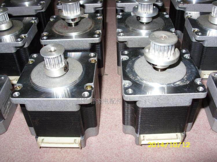 原装进口舞台灯电机摇头皮带电机4线控同步轮实拍照片