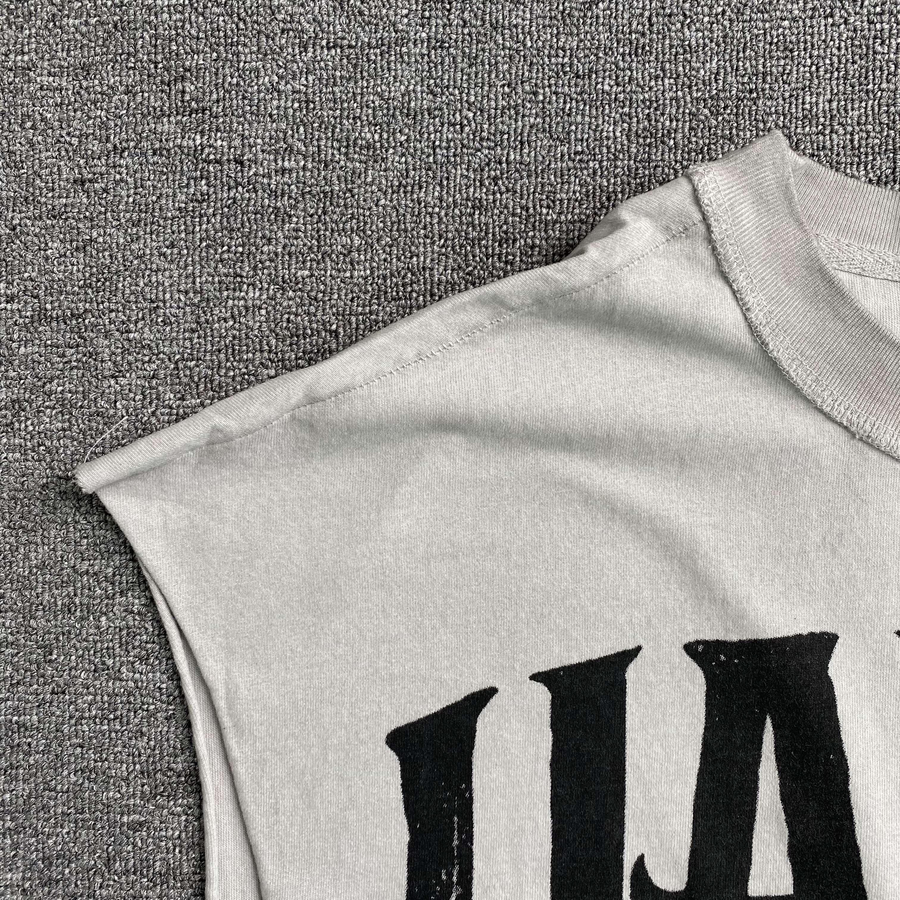 thumbnail for Letter print washed water hole to make an old vest