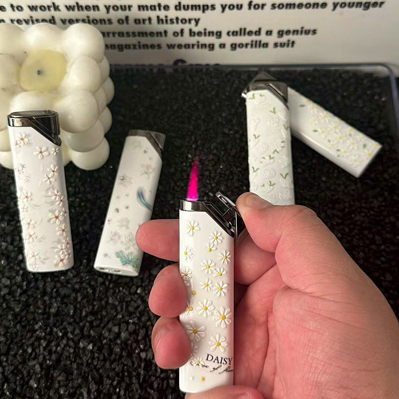 原创手工diy防风打火机个性小雏菊粉色火焰高颜值网红爆款新款潮