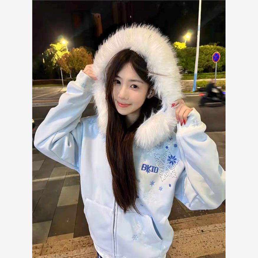 雪花字母刺绣连帽卫衣开