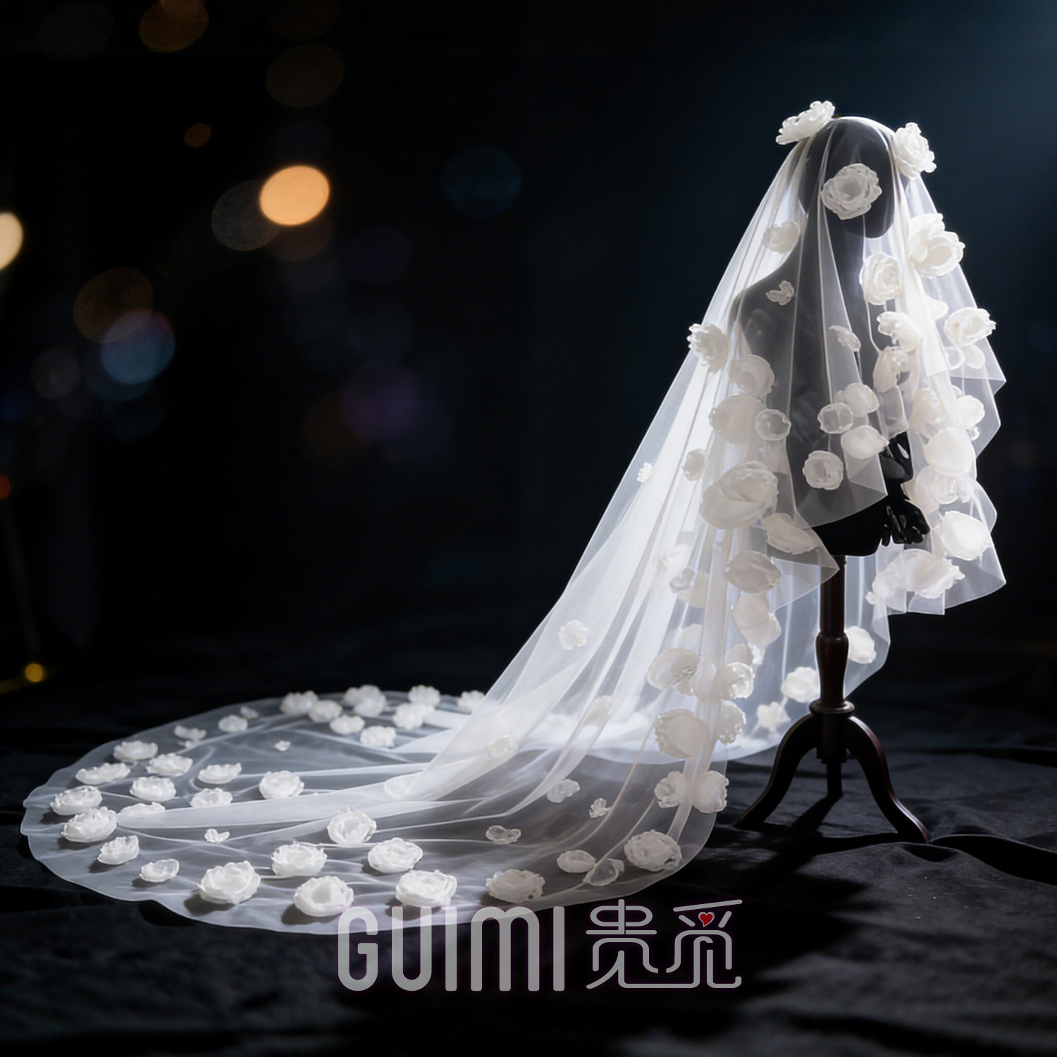 手工花朵白色长款拖尾头纱新娘婚纱摄影道具轻奢小众设计花边配饰