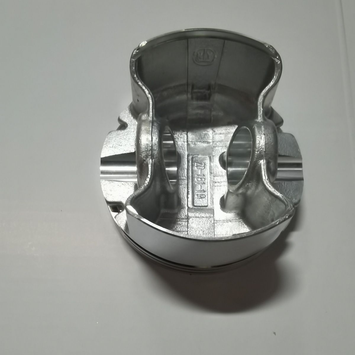 原装宗申XP225草坪机活塞(缸径72mm)