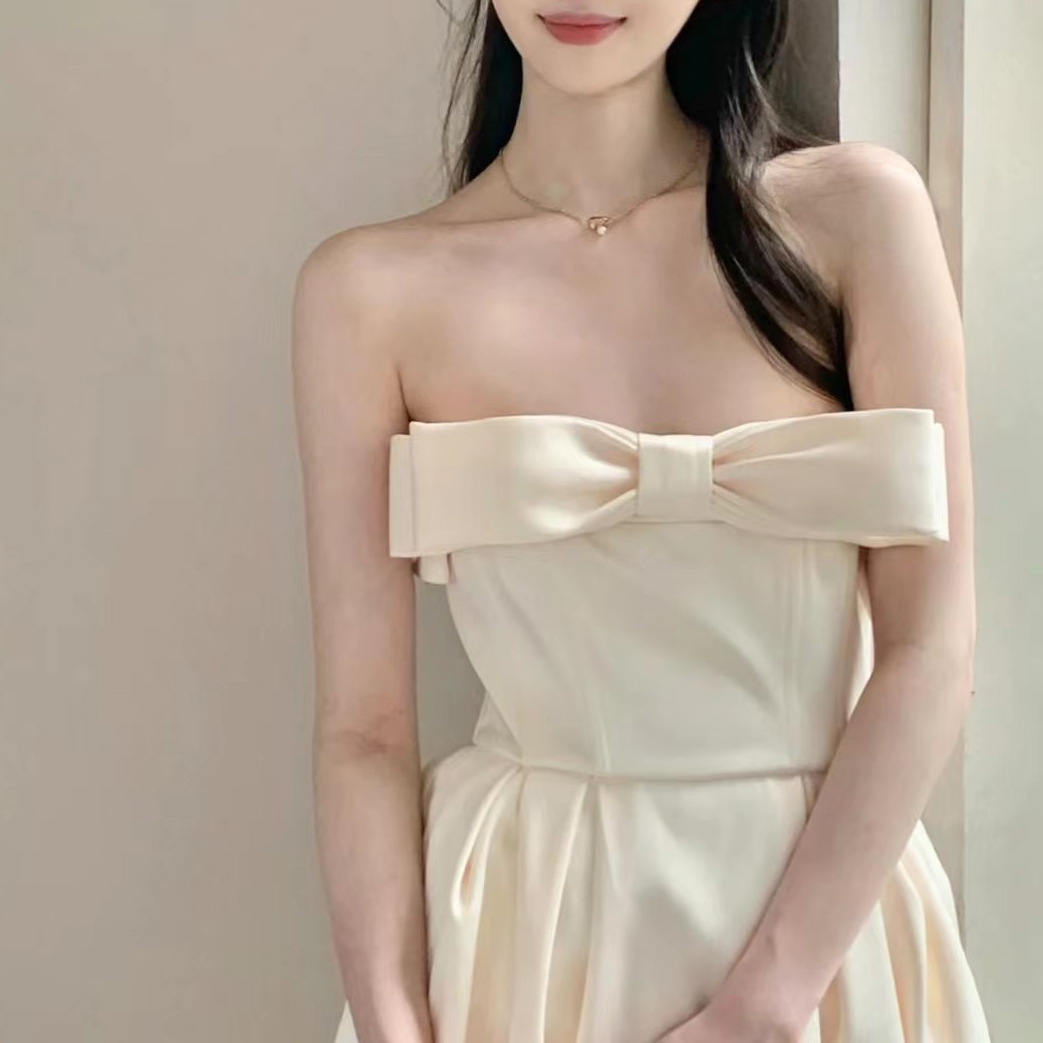 一字肩连衣裙2025春夏季女装新品名媛蝴蝶结抹胸公主蓬蓬裙小个子