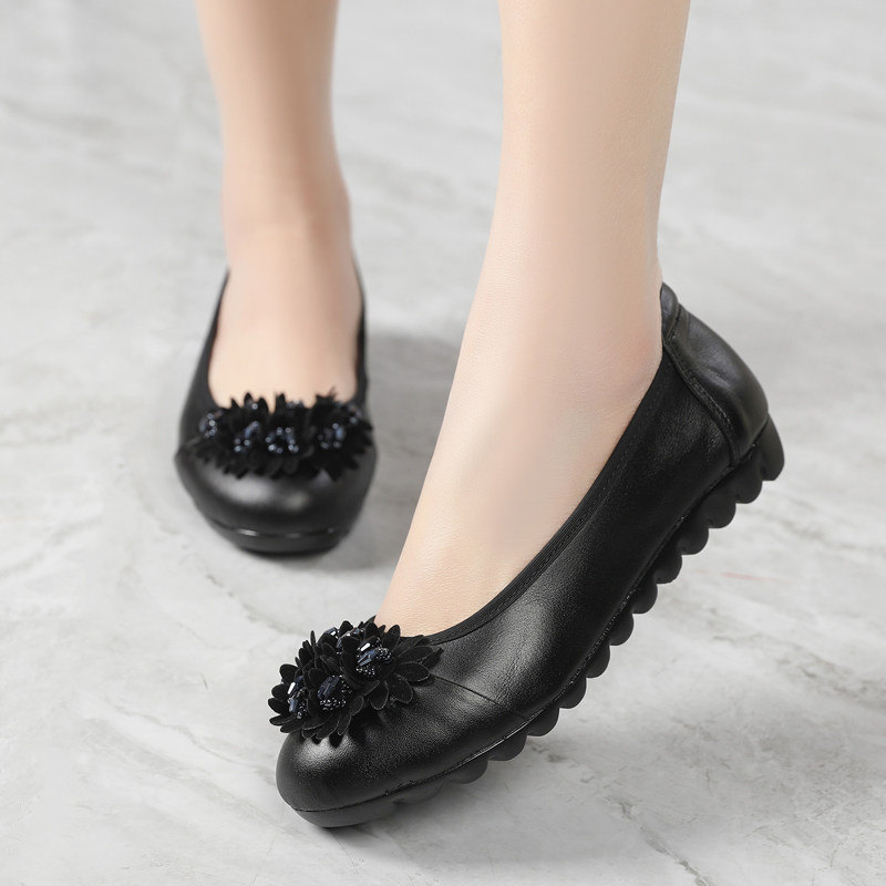 真皮浅口单鞋女2025舒适防滑软底妈妈鞋一脚蹬平底大码女鞋橡胶底,女鞋,浅口单鞋,淘宝优惠券,粉丝福利购,淘宝优惠卷