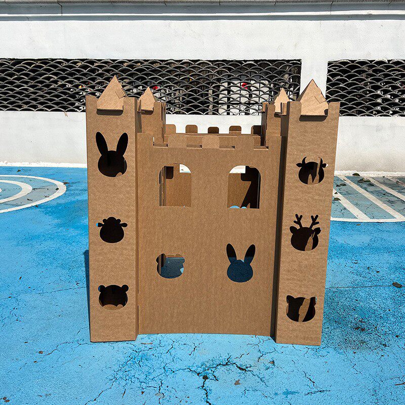 儿童童话城堡纸箱玩具屋幼儿园建构区建筑主题材料包纸板手工房子