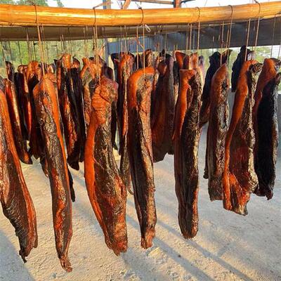 四川农家柴火烟熏老腊肉