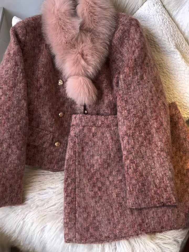 【现货】千金风狐狸毛领羽绒小香风套装女冬双排扣毛呢外套两件套,女装/女士精品,时尚套装,淘宝优惠券,粉丝福利购,淘宝优惠卷