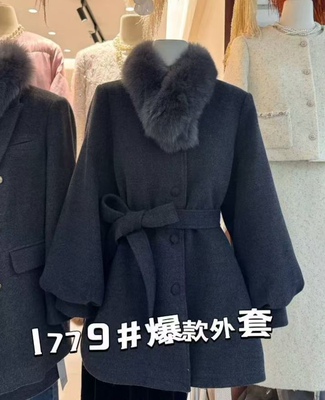 【现货】柏多伊俪1779毛呢灯笼袖羽绒外套女冬狐狸毛领小个子大衣