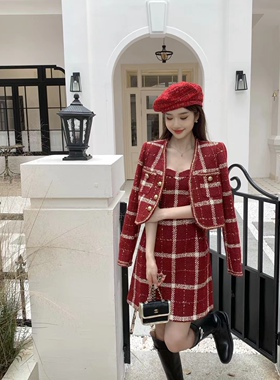 【现货】mi2naa氛围感穿搭穿搭红色富家千金毛呢外套吊带裙套装