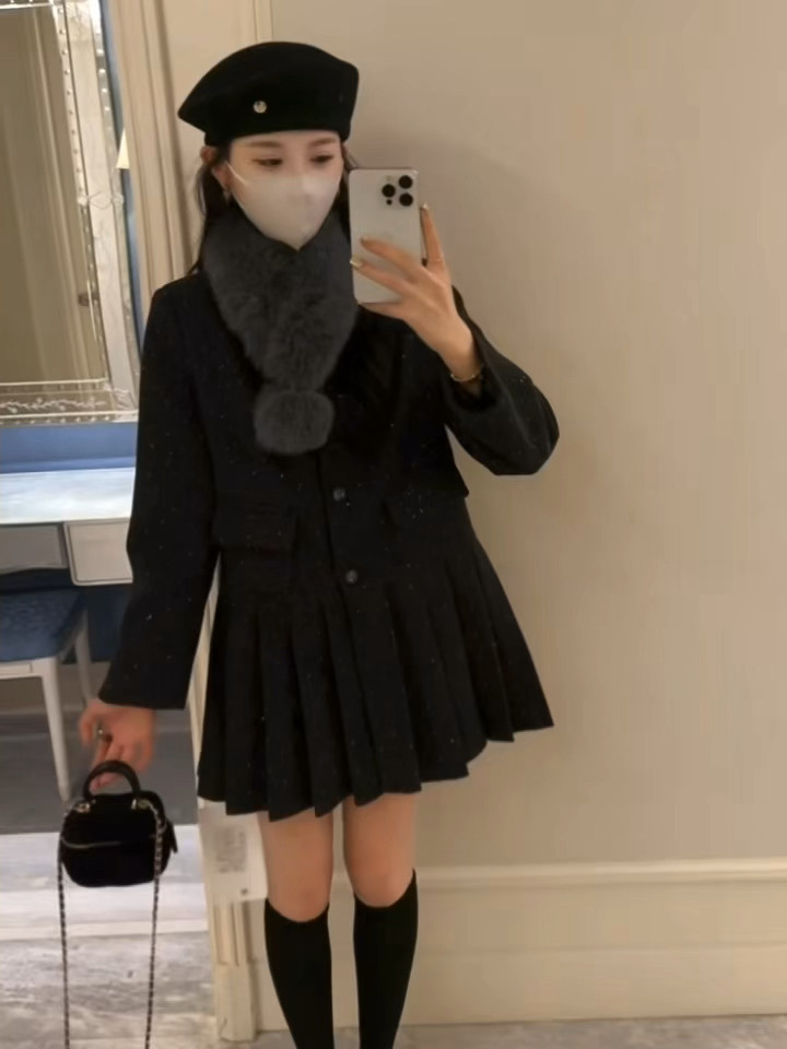【现货】26冬季狐狸毛围脖小香风羽绒内胆外套女千金风百褶裙大衣