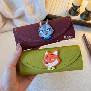 高颜值可爱卡通眼镜盒磁吸小众便携式抗压防摔墨镜盒太阳镜收纳盒