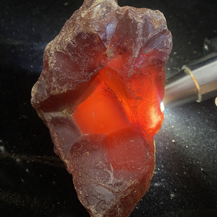 北红玛瑙原石矿石毛料石块把玩件宝石乌伊岭逊克自家挖摆件手把件