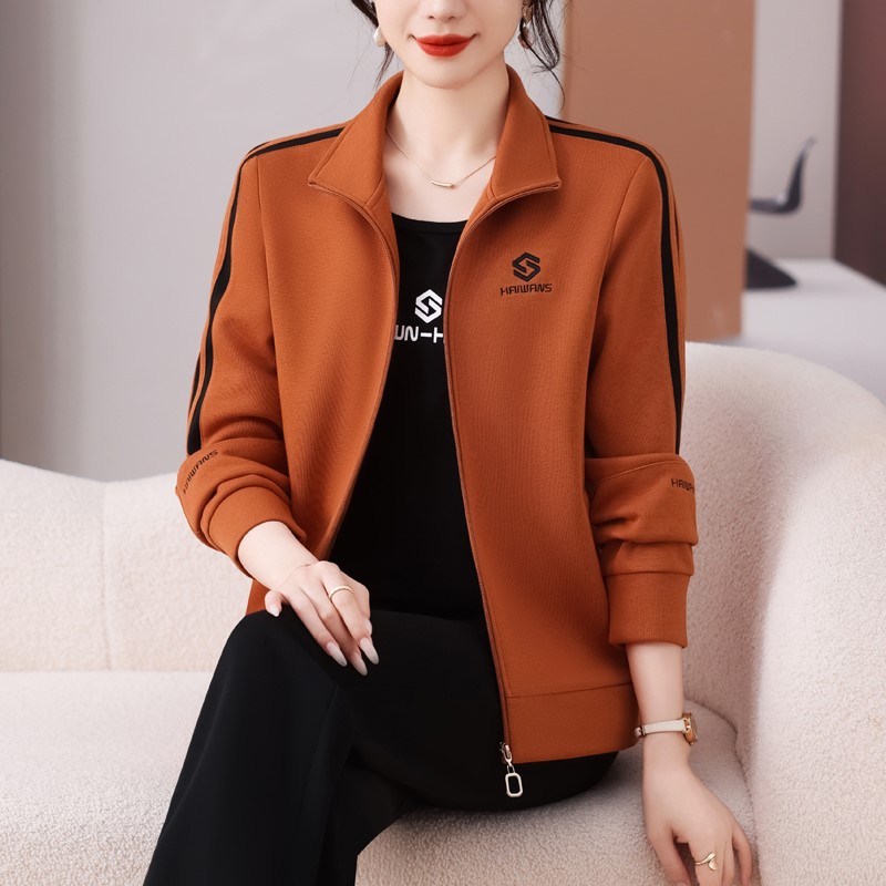 耐克顿正品牌中年妈妈运动服女春秋减龄运动套装宽松跑步服三件套