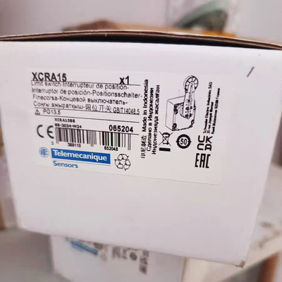 施耐德限位开关XCRA11