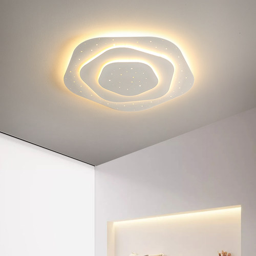 北欧创意现代简约大气圆形主卧室