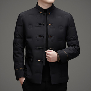 风唐装爸爸保暖外套男冬季中老年压胶羽绒服D2310P200模特图片