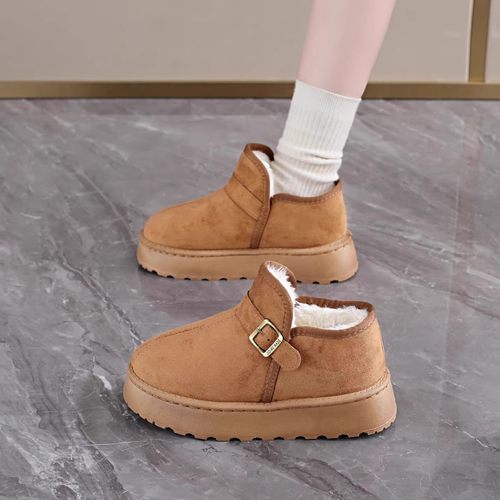 大码女鞋41到43软底不累脚雪地靴女加绒加厚2025新款冬季保暖短靴