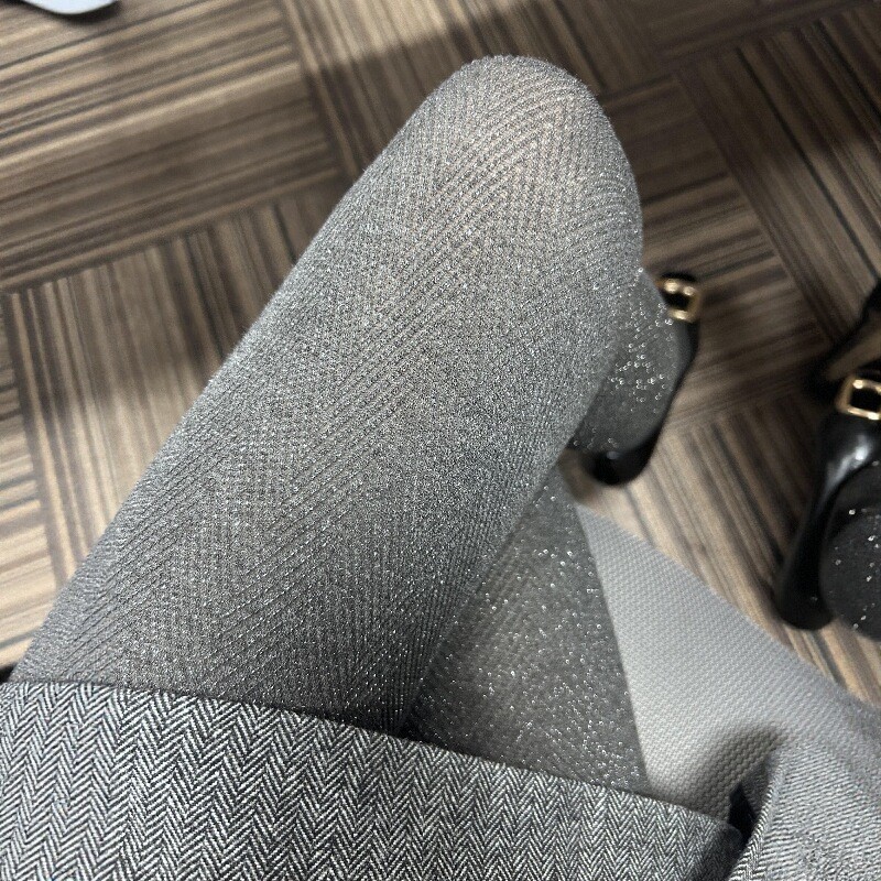 春秋冬季灰色斜纹银丝连裤袜女|