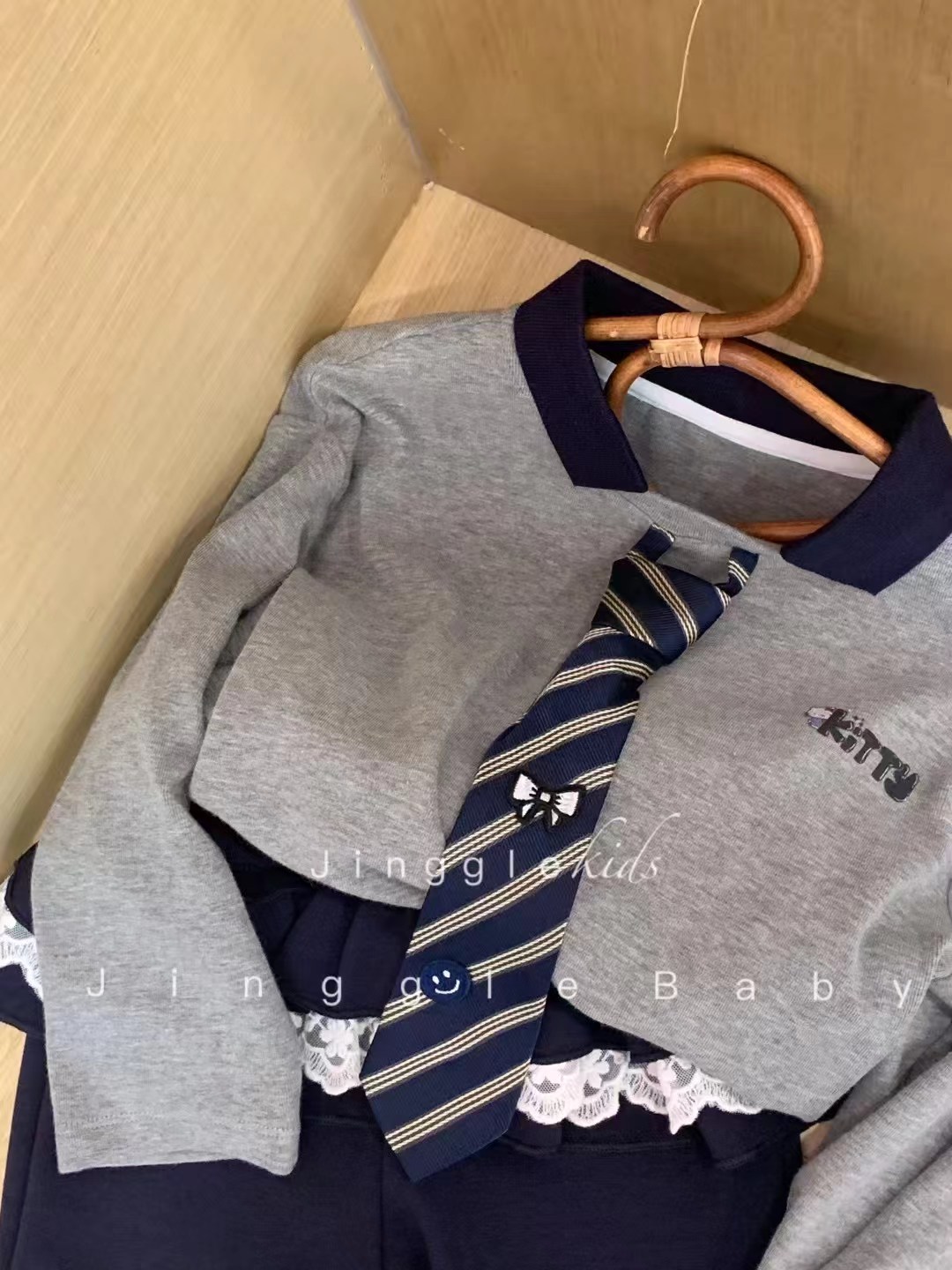 天空之城女童卫衣2025秋冬款儿童假两件上衣休闲宝宝套头衫休闲裤