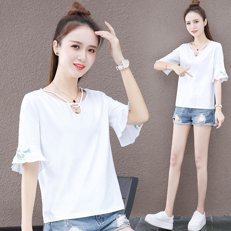 以纯短款喇叭袖圆领T恤上衣女2020以纯新款百搭休闲宽松时尚体恤