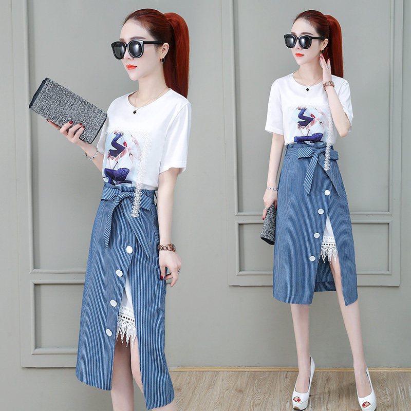 爱依服旗舰店裙子女装早春2020年流行秋款时尚休闲两件套装小个爱