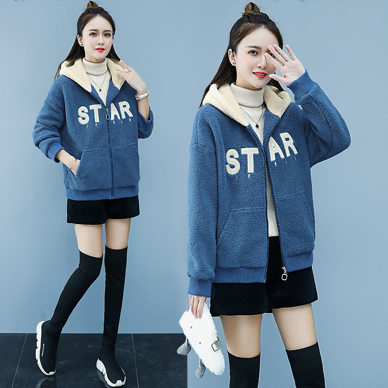 以纯官方旗舰店连帽加绒外套女秋冬款2020羊羔绒加厚短款开衫卫衣